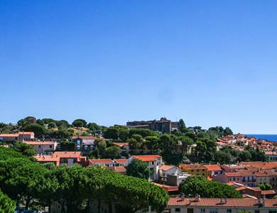 Hotel Ambeille Vue Fort Miradou