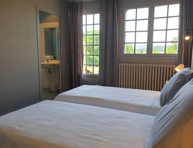 Auberge du Bois de l'étang Motel les Tilleuls hôtel Vassivière