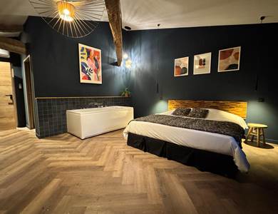 Suite 2