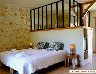 DOMAINE DU CHAMP DE L'HOSTE - chambres d'hôtes à Larzac 24170 - Dordogne - location suite côté pré - location maison de vacances - suite de charme -