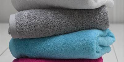 serviette-de-bain-70x130cm-450grm-basic-plus