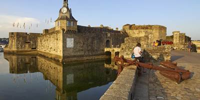 La-Ville-Close-around