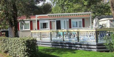 307d100c-a85f-48fa-b61d-b23c68960046-around