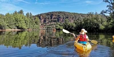 Canoe-La-Roque-Gageac-around