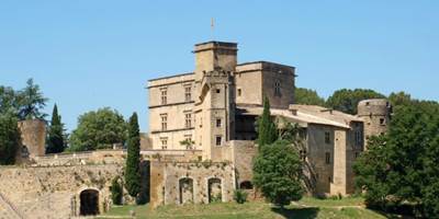 656b9332-94e2-465b-85f5-d88175be498c-around