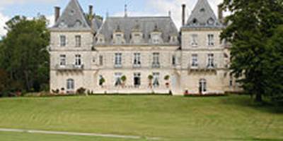 6ed67576-89a6-45f6-9978-6116d839140c-around