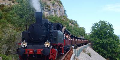 46-CFTHQ - Train de Martel sur perré-CFTHQ-around