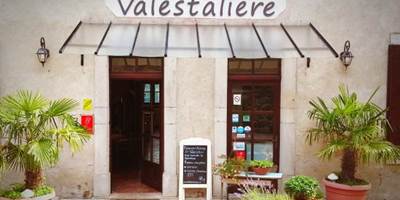 auberge-de-valestaliere-around