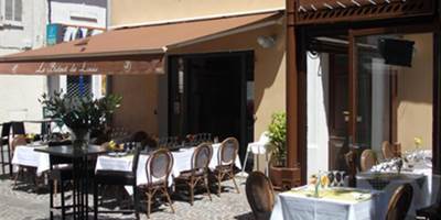 1365757700000-around