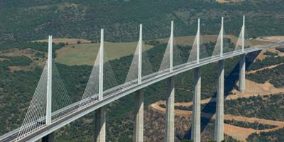 f2730221-7219-4acc-ab35-6291668847e1-around