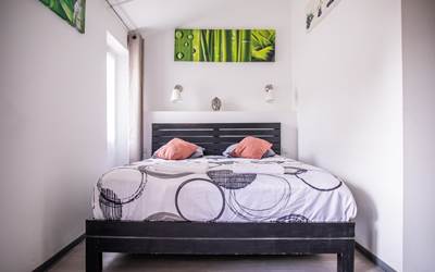 Chambre 2 Lit tableau-presta