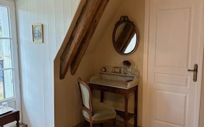 La chambre marguerite - le brureu-presta