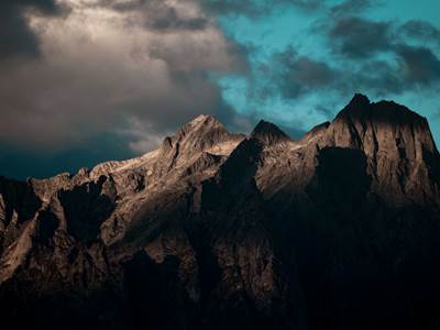 francesco-ungaro-qgZvBPM9Hm4-unsplash