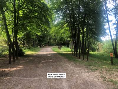 A 100 m Parc du Rouret Parcours santé