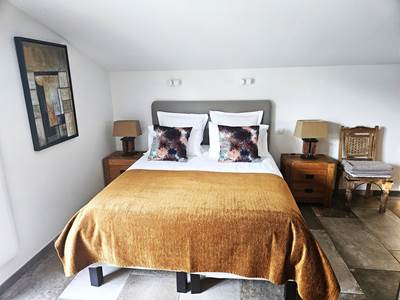 VILLARIVIERAbedroom5