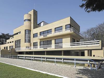 2955ba8c-5e24-4bb8-a629-4ce3a15c1062-photo-around