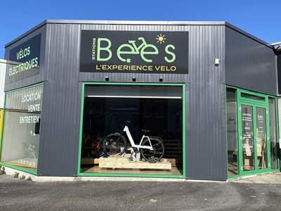 Stations Bees Auray Carnac - Devanture 1