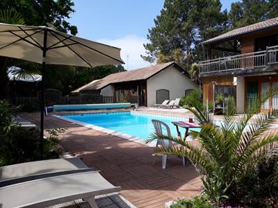 Terrasse, piscine chauffée Club DUNEA