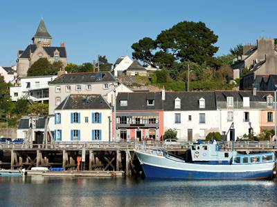 158316982-photo-around