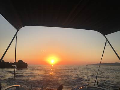 @PromenadeBateauCoucherDeSoleil