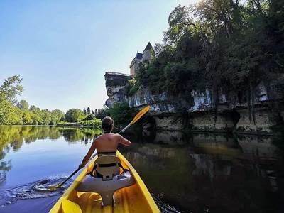 #saintleonsurvezere #châteauenfête #lascauxcanoë #canoëetprehistoire #aventureencanoë #coupdecoeur #plusbeauparcours