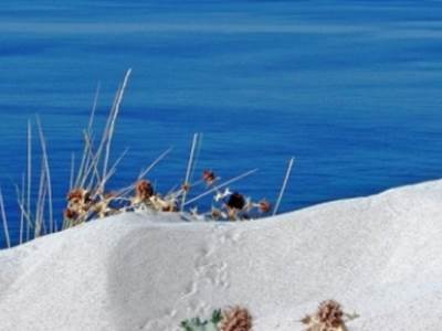 pna_130_1381843307-photo-around