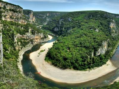 gorges-ardeche-canoe-reserve-naturelle-kayak-alain-bateaux-presta
