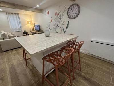 Gîte Doudou - Le Gîte - Table à manger