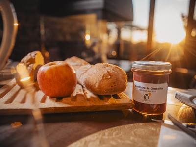 Petit dej orangeraie 3.jpg
