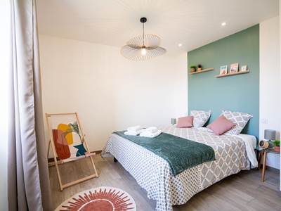 Chambre confortable avec lit queen size-presta