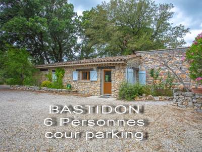 bastidon_cour