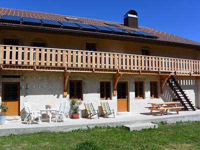 Gîte Tré le grenier - charmant gîte - Gîte le Grand - pour 6 personnes - terrasse
