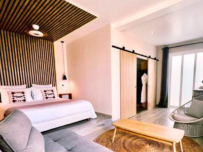 La Villa des Cannes Suite SARKARA 007