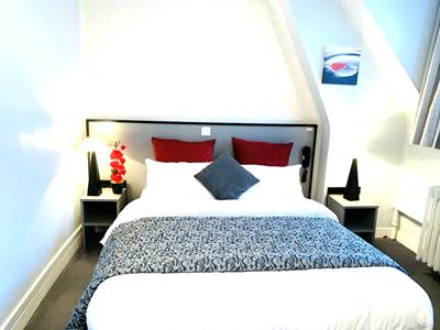 chambre 14_4 au petit vivoin_edited-presta