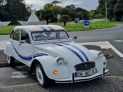 2cv france 3 31 AVENUE DE LA GARE EN VISITE A LA TREMBLADE 1539 (2)