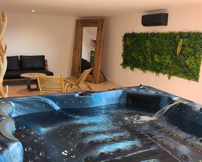 Espace bien-être / Spa 6 places-galerie