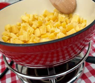 fromage dans le caquelon