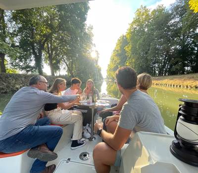 Croisière Apéro Sunset à Valence d'Agen à bord d'Helios Explorer