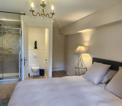 CHAMBRE D'HOTE CONFORTABLE LIT 2 PERSONNES 160CM