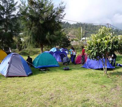 CAMPING-CHEZ-JULIEN-Emplacement-pour-tente