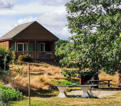Tilia dans son e´crin de nature luxuriante