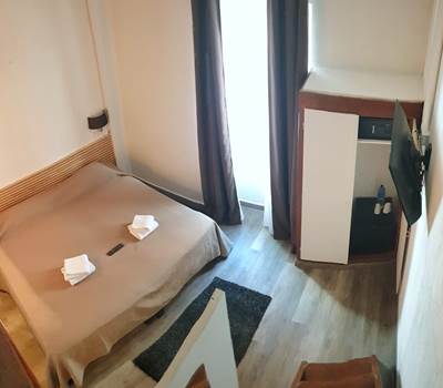jerome chambre vue rue st do