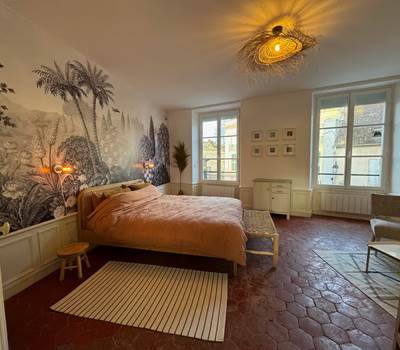 Façade d’un immeuble du XVIIe siècle au cœur de la cité médiévale de Provins