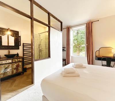 La Maison Voyage 41 - vue d'ensemble SDB ouverte - Chambre Jardin