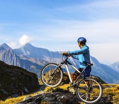 week-end-a-la-montagne-ou-faire-du-vtt-702x336