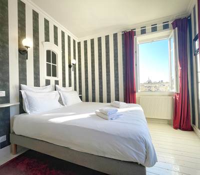 La Maison Voyage 41 - vue riviere chambre deux personnes - Suite Familiale Magie