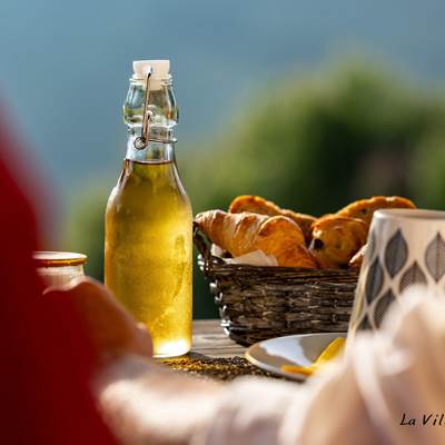 Petit déjeuner privatif en terrasse-news