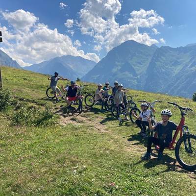 Pause près de l 'altiport de Pyeragudes