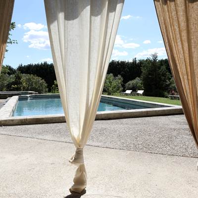 Piscine extérieure Vaucluse-page