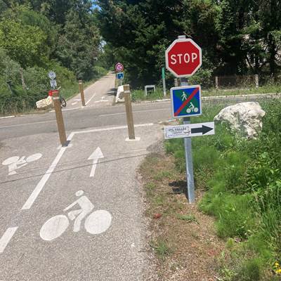 CHEMIN DIRECTION CAMPING-page